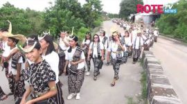 Cetak Rekor MURI Parade Pakaian Adat di HUT Ke-66 Provinsi NTT