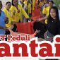 Wakil Bupati Rote Ndao ‘Nongki’ Bareng Teman Almamater, Rutin Bersihkan Pantai